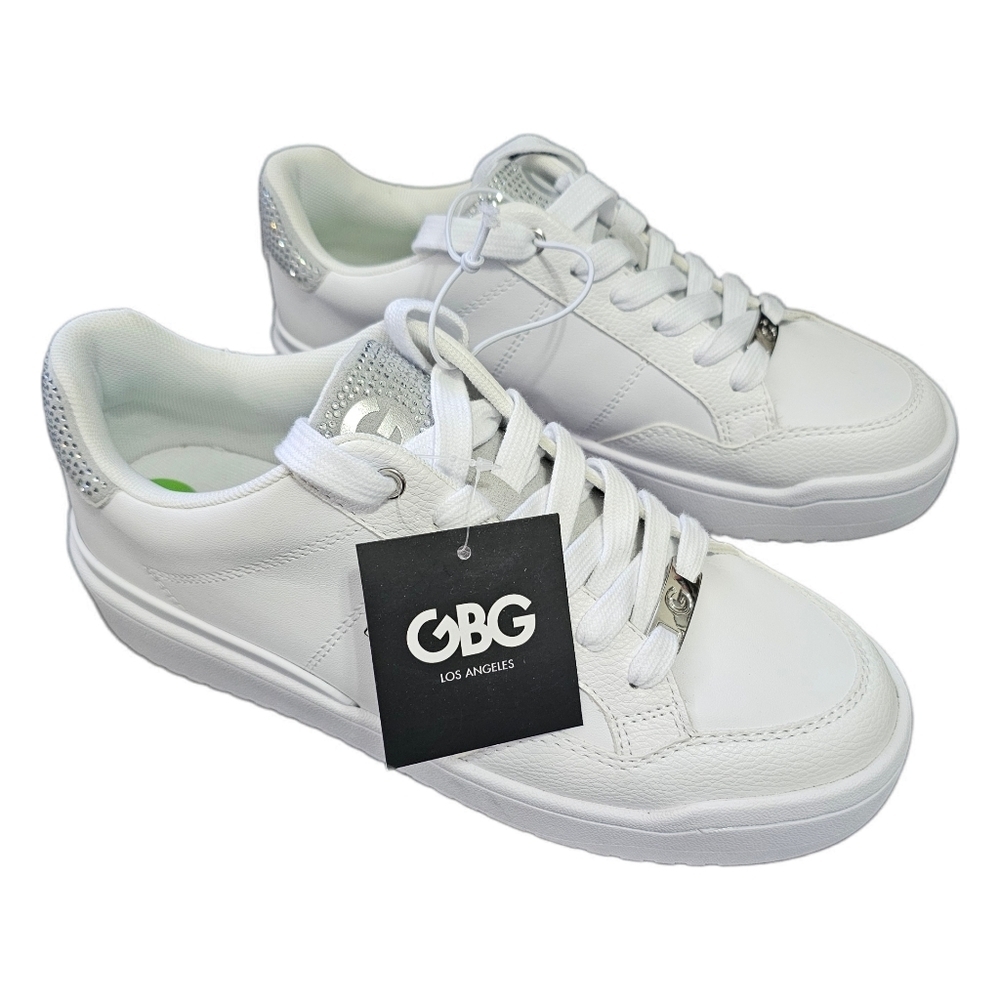 GBG Los Angeles Rhinestone White Sneakers Size 9.5 NWT